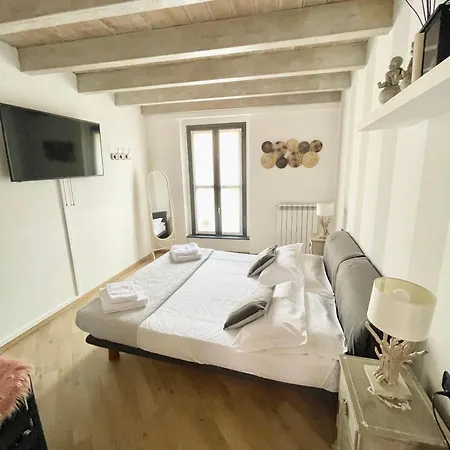 Apartment Volta Como